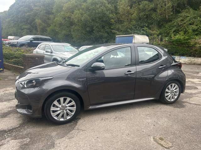 2021 TOYOTA YARIS 2021/21 1.5 ICON FHEV 5d 114 BHP Automatic, One owner from new, Only 15000 Miles - Photo 12