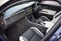 USED 2018 68 JAGUAR XF 3.0 D V6 S 5d 296 BHP PAN ROOF / MERIDIAN SOUND
