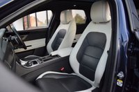 USED 2018 68 JAGUAR XF 3.0 D V6 S 5d 296 BHP PAN ROOF / MERIDIAN SOUND