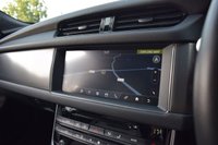 USED 2018 68 JAGUAR XF 3.0 D V6 S 5d 296 BHP PAN ROOF / MERIDIAN SOUND