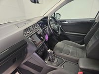 USED 2017 67 VOLKSWAGEN TIGUAN 2.0 SEL TDI BLUEMOTION TECHNOLOGY DSG 5d 148 BHP 