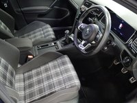 USED 2018 18 VOLKSWAGEN GOLF 2.0 GTD TDI 5d 182 BHP SAT NAV CRUISE PARK SENSORS HEATED SEATS