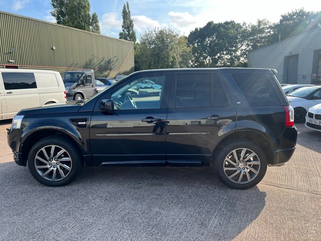 View our LAND ROVER FREELANDER