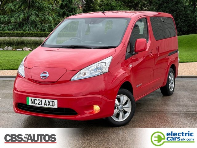 View our NISSAN NV200
