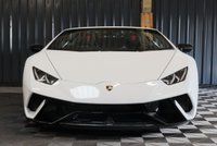 USED 2019 19 LAMBORGHINI HURACAN 5.2 LP 640-4 PERFORMANTE SPYDER 2d 631 BHP LAMBORGHINI WARRANTY TO JUNE 2025, MASSIVE SPEC, FULL LAMBORGHINI SERVICE HISTORY, FRONT LIFT, BRANDING PACK, STYLE PACK