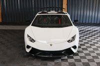 USED 2019 19 LAMBORGHINI HURACAN 5.2 LP 640-4 PERFORMANTE SPYDER 2d 631 BHP LAMBORGHINI WARRANTY TO JUNE 2025, MASSIVE SPEC, FULL LAMBORGHINI SERVICE HISTORY, FRONT LIFT, BRANDING PACK, STYLE PACK