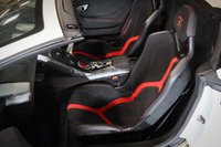 USED 2019 19 LAMBORGHINI HURACAN 5.2 LP 640-4 PERFORMANTE SPYDER 2d 631 BHP LAMBORGHINI WARRANTY TO JUNE 2025, MASSIVE SPEC, FULL LAMBORGHINI SERVICE HISTORY, FRONT LIFT, BRANDING PACK, STYLE PACK