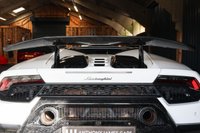 USED 2019 19 LAMBORGHINI HURACAN 5.2 LP 640-4 PERFORMANTE SPYDER 2d 631 BHP LAMBORGHINI WARRANTY TO JUNE 2025, MASSIVE SPEC, FULL LAMBORGHINI SERVICE HISTORY, FRONT LIFT, BRANDING PACK, STYLE PACK