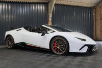 USED 2019 19 LAMBORGHINI HURACAN 5.2 LP 640-4 PERFORMANTE SPYDER 2d 631 BHP LAMBORGHINI WARRANTY TO JUNE 2025, MASSIVE SPEC, FULL LAMBORGHINI SERVICE HISTORY, FRONT LIFT, BRANDING PACK, STYLE PACK