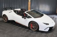 USED 2019 19 LAMBORGHINI HURACAN 5.2 LP 640-4 PERFORMANTE SPYDER 2d 631 BHP LAMBORGHINI WARRANTY TO JUNE 2025, MASSIVE SPEC, FULL LAMBORGHINI SERVICE HISTORY, FRONT LIFT, BRANDING PACK, STYLE PACK