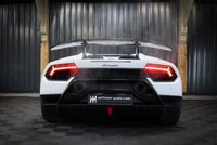 USED 2019 19 LAMBORGHINI HURACAN 5.2 LP 640-4 PERFORMANTE SPYDER 2d 631 BHP LAMBORGHINI WARRANTY TO JUNE 2025, MASSIVE SPEC, FULL LAMBORGHINI SERVICE HISTORY, FRONT LIFT, BRANDING PACK, STYLE PACK