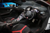 USED 2019 19 LAMBORGHINI HURACAN 5.2 LP 640-4 PERFORMANTE SPYDER 2d 631 BHP LAMBORGHINI WARRANTY TO JUNE 2025, MASSIVE SPEC, FULL LAMBORGHINI SERVICE HISTORY, FRONT LIFT, BRANDING PACK, STYLE PACK