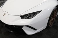USED 2019 19 LAMBORGHINI HURACAN 5.2 LP 640-4 PERFORMANTE SPYDER 2d 631 BHP LAMBORGHINI WARRANTY TO JUNE 2025, MASSIVE SPEC, FULL LAMBORGHINI SERVICE HISTORY, FRONT LIFT, BRANDING PACK, STYLE PACK