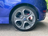 USED 2016 65 FORD FIESTA 1.6 ST-2 3d 180 BHP FULL SERVICE HISTORY