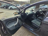 USED 2011 11 FORD FIESTA 1.2 ZETEC 5d 81 BHP Only 1 owner from new