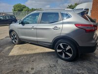 USED 2017 17 NISSAN QASHQAI 1.6 N-VISION DCI XTRONIC 5d 128 BHP Panoramic roof, One family owner
