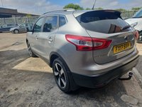 USED 2017 17 NISSAN QASHQAI 1.6 N-VISION DCI XTRONIC 5d 128 BHP Panoramic roof, One family owner