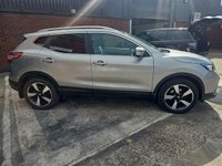 USED 2017 17 NISSAN QASHQAI 1.6 N-VISION DCI XTRONIC 5d 128 BHP Panoramic roof, One family owner