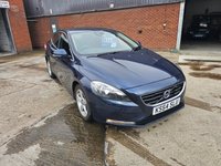 USED 2015 64 VOLVO V40 2.0 D3 SE 5d 148 BHP &pound;35 Road Tax