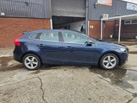 USED 2015 64 VOLVO V40 2.0 D3 SE 5d 148 BHP &pound;35 Road Tax