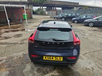 USED 2015 64 VOLVO V40 2.0 D3 SE 5d 148 BHP &pound;35 Road Tax