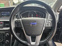 USED 2015 64 VOLVO V40 2.0 D3 SE 5d 148 BHP &pound;35 Road Tax