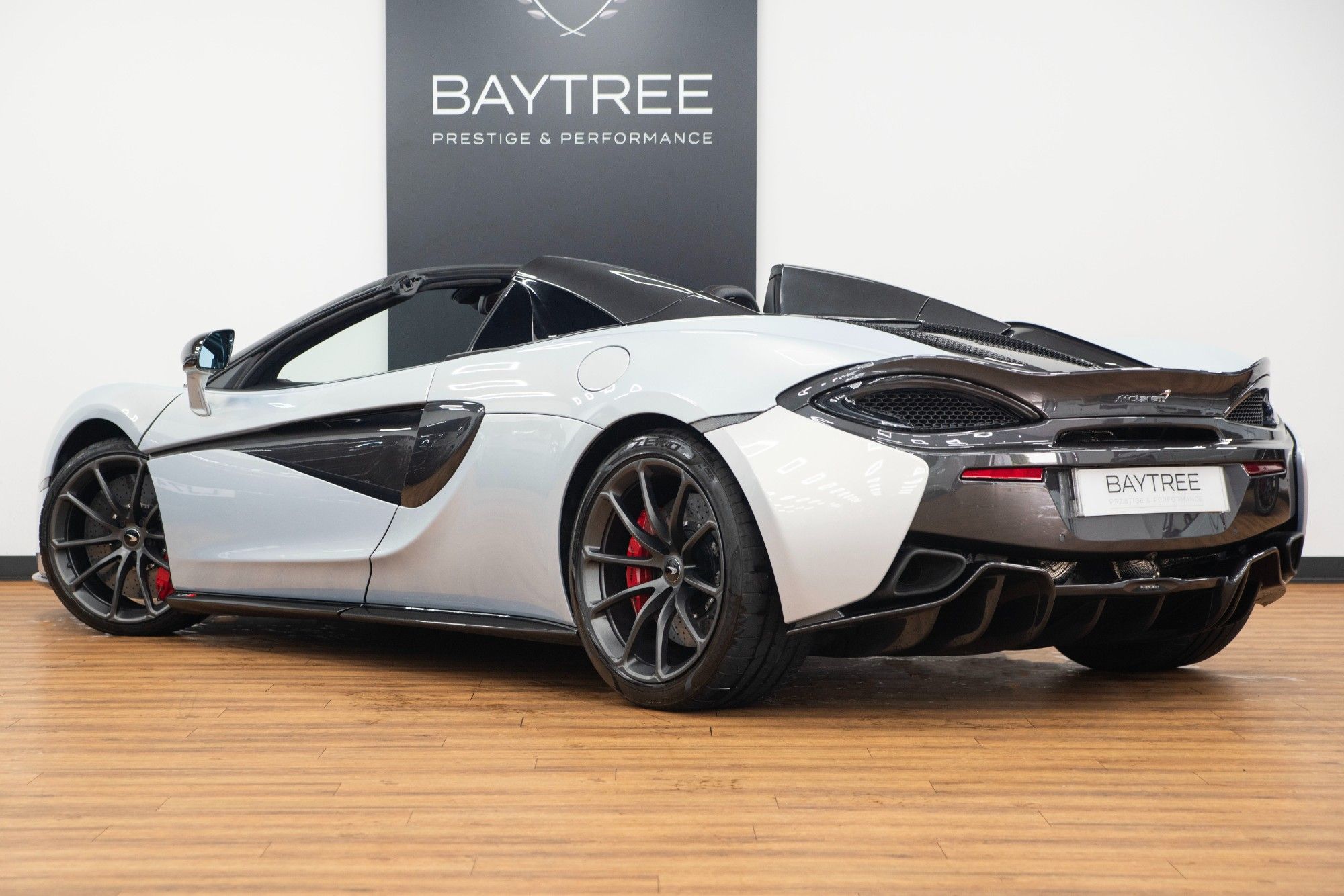 USED 2019 19 MCLAREN 570S 3.8 V8 SSG 