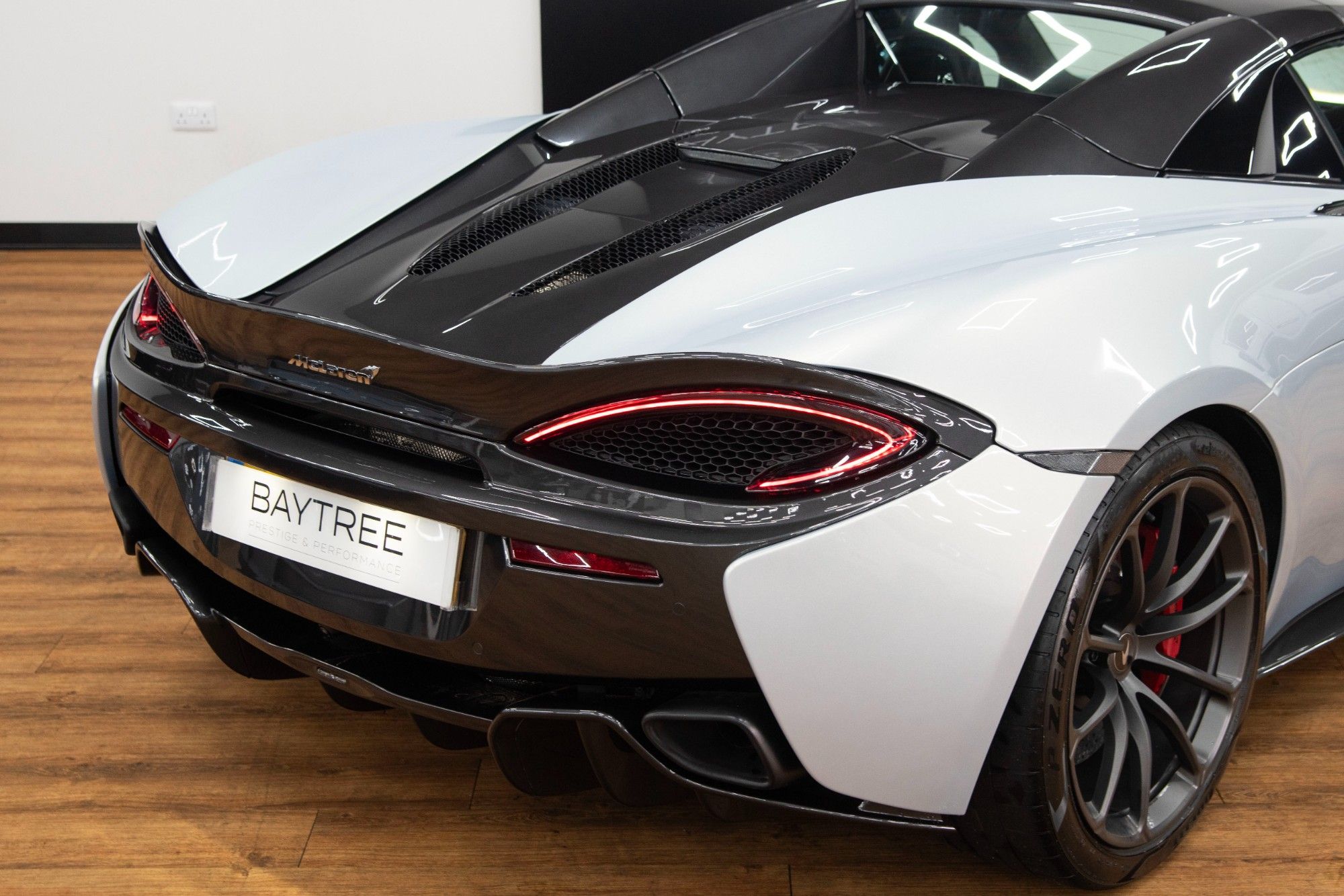 USED 2019 19 MCLAREN 570S 3.8 V8 SSG 