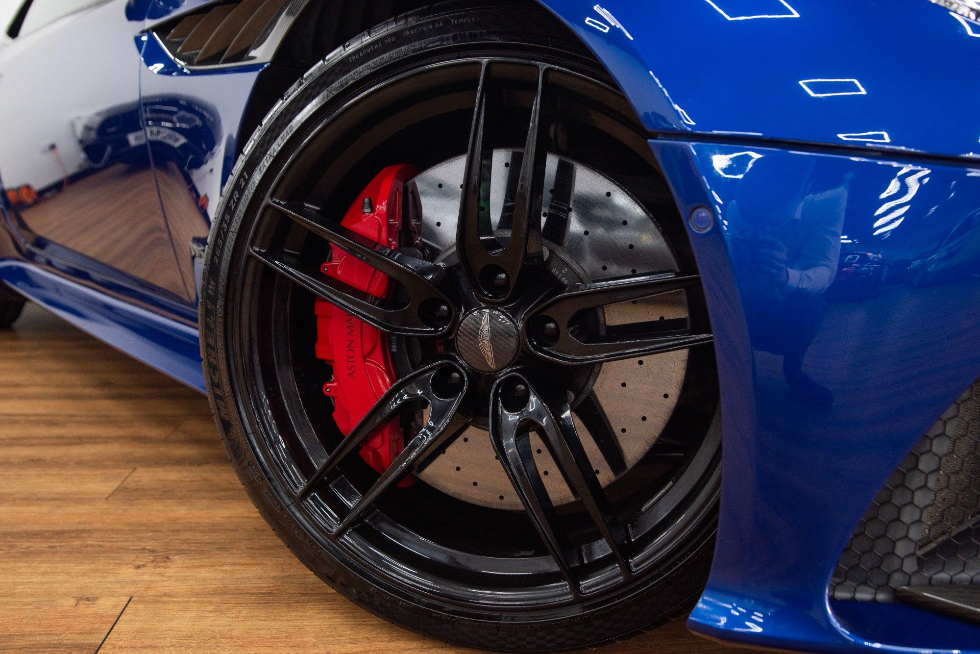 USED 2019 19 ASTON MARTIN DBS SUPERLEGGERA 5.2 V12 