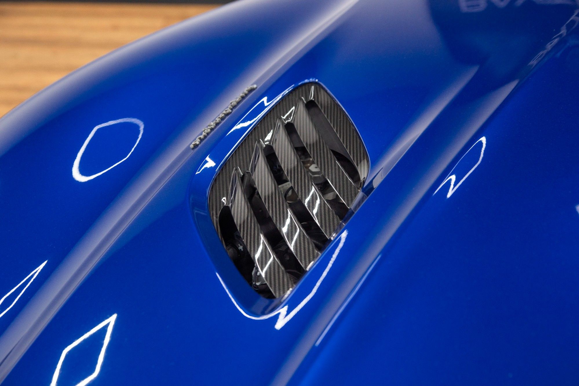 USED 2019 19 ASTON MARTIN DBS SUPERLEGGERA 5.2 V12 