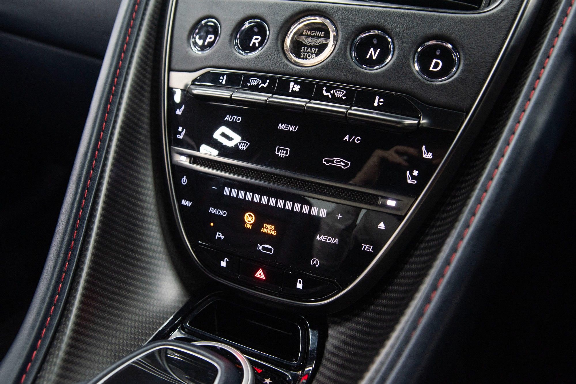 USED 2019 19 ASTON MARTIN DBS SUPERLEGGERA 5.2 V12 