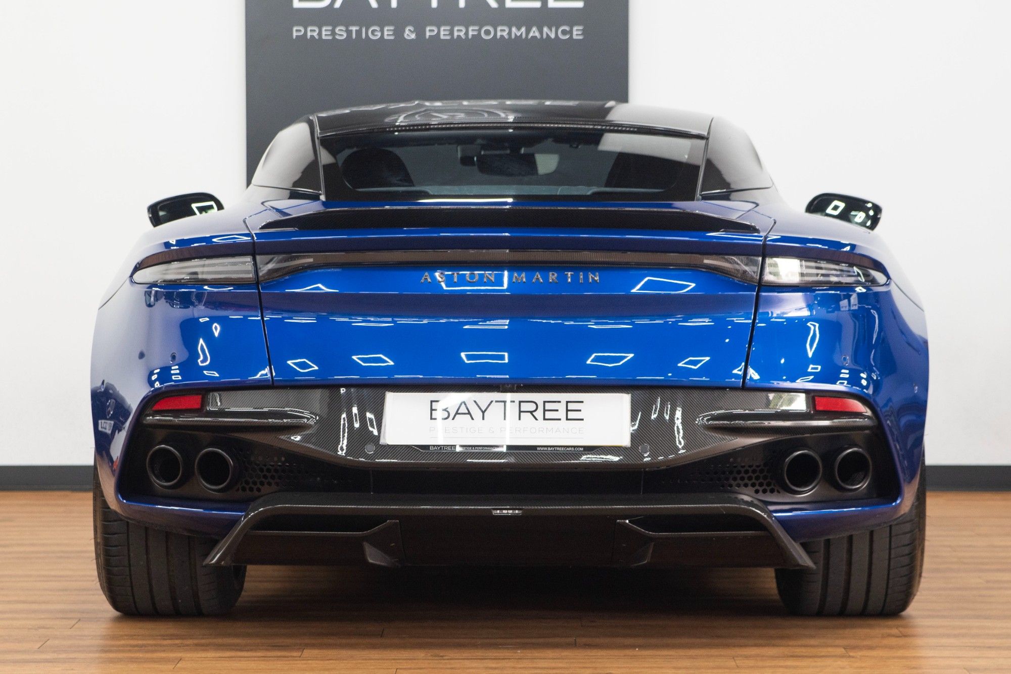 USED 2019 19 ASTON MARTIN DBS SUPERLEGGERA 5.2 V12 