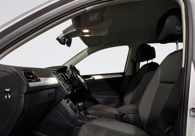 2020 Volkswagen Tiguan 1.5L Match TSI Evo DSg 5dr - Photo 12