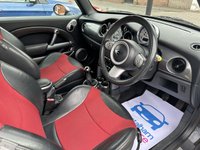 USED 2005 55 MINI CONVERTIBLE 1.6 COOPER 2d 114 BHP 