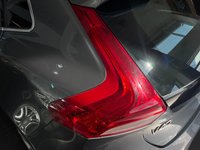 USED 2016 16 VOLVO V40 2.0 D4 INSCRIPTION 5d 188 BHP 