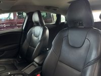 USED 2016 16 VOLVO V40 2.0 D4 INSCRIPTION 5d 188 BHP 