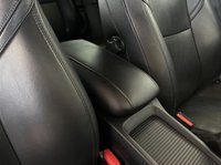 USED 2016 16 VOLVO V40 2.0 D4 INSCRIPTION 5d 188 BHP 