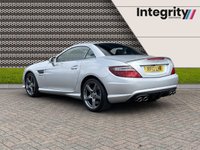 USED 2012 12 MERCEDES-BENZ SLK 5.5 SLK55 AMG 2d 421 BHP Parktronic - AIRSCARF
