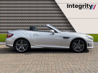 USED 2012 12 MERCEDES-BENZ SLK 5.5 SLK55 AMG 2d 421 BHP Parktronic - AIRSCARF