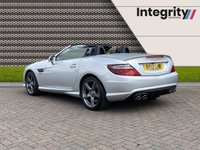 USED 2012 12 MERCEDES-BENZ SLK 5.5 SLK55 AMG 2d 421 BHP Parktronic - AIRSCARF