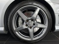 USED 2012 12 MERCEDES-BENZ SLK 5.5 SLK55 AMG 2d 421 BHP Parktronic - AIRSCARF