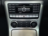USED 2012 12 MERCEDES-BENZ SLK 5.5 SLK55 AMG 2d 421 BHP Parktronic - AIRSCARF