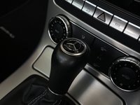 USED 2012 12 MERCEDES-BENZ SLK 5.5 SLK55 AMG 2d 421 BHP Parktronic - AIRSCARF