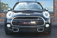 USED 2017 17 MINI HATCH COOPER 2.0 COOPER S 3d 189 BHP MEDIA XL / CHILLI PK / HEATED