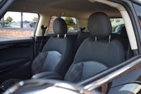 USED 2017 17 MINI HATCH COOPER 2.0 COOPER S 3d 189 BHP MEDIA XL / CHILLI PK / HEATED