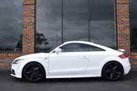 USED 2011 Y AUDI TT 2.0 TFSI QUATTRO S LINE 2d 211 BHP LOW MILES / BLACK STYLING