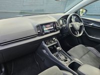 USED 2019 19 SKODA KAROQ 1.5 SE L TSI DSG 5d 148 BHP Dual Climate Control, Leather and Alcantara Seats, Satellite Navigation, Cruise Control, Bluetooth Connectivity, Voice Control, USB, Heated Front Seats, Paddleshift Gearbox, Keyless Entry, Keyless Start, Rain Sensors, Sport Driving Mode, Auto Dimming Rear View, Heated Power Folding Wing Mirrors, Privacy Glass, DAB Radio, Apple CarPlay, Android Auto, Rear Parking Camera, Front and Rear Parking Sensors, LED Headlights, Auto Headlights and 18inch Alloy Wheels.