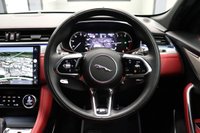 USED 2022 22 JAGUAR F-PACE 2.0 R-DYNAMIC SE MHEV  1 OWNER HEATED STEERING WHEEL