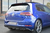 USED 2019 19 VOLKSWAGEN GOLF 2.0 R TSI 4MOTION DSG 3d 296 BHP PAN ROOF / DCC / DYNAUDIO