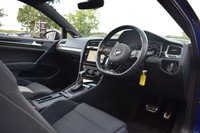 USED 2019 19 VOLKSWAGEN GOLF 2.0 R TSI 4MOTION DSG 3d 296 BHP PAN ROOF / DCC / DYNAUDIO